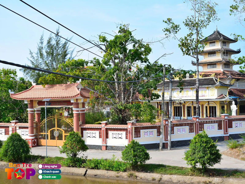 Nhung-dia-diem-khong-nen-bo-lo-khi-den-tham-quan-cu-lao-minh-1-bentretoplist