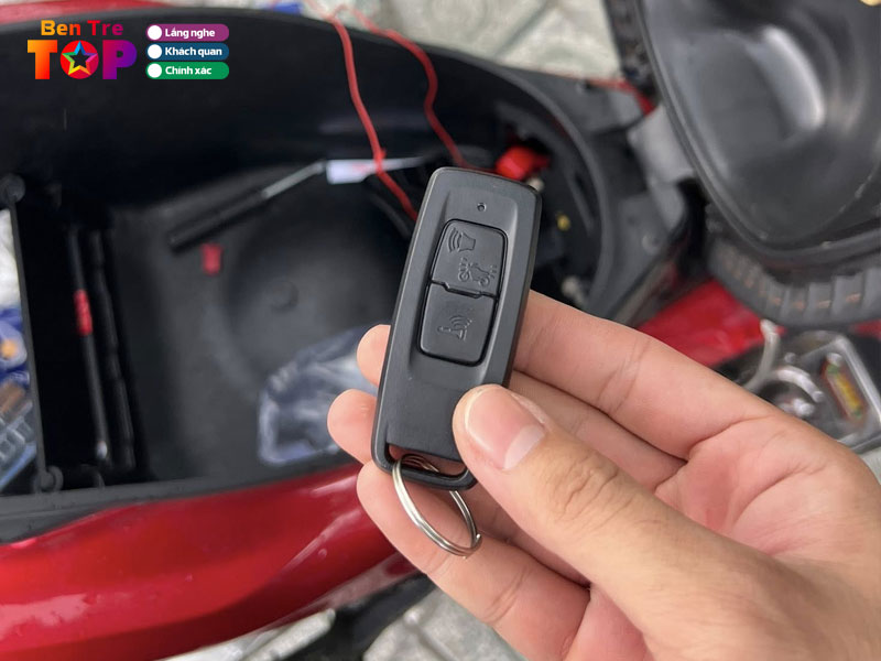 Sua-khoa-ngoc-chan-bentretoplist