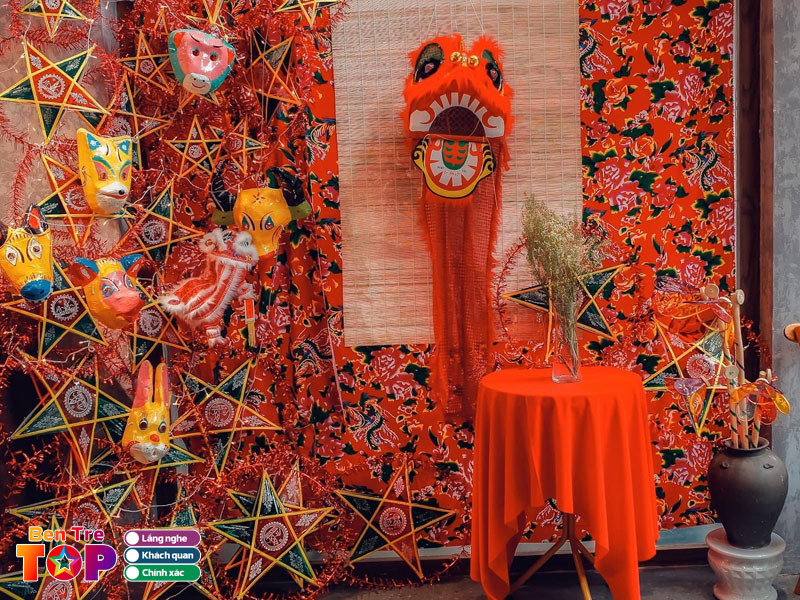 Tieu-chi-chon-quan-cafe-trang-tri-trung-thu-dep-bentretoplist