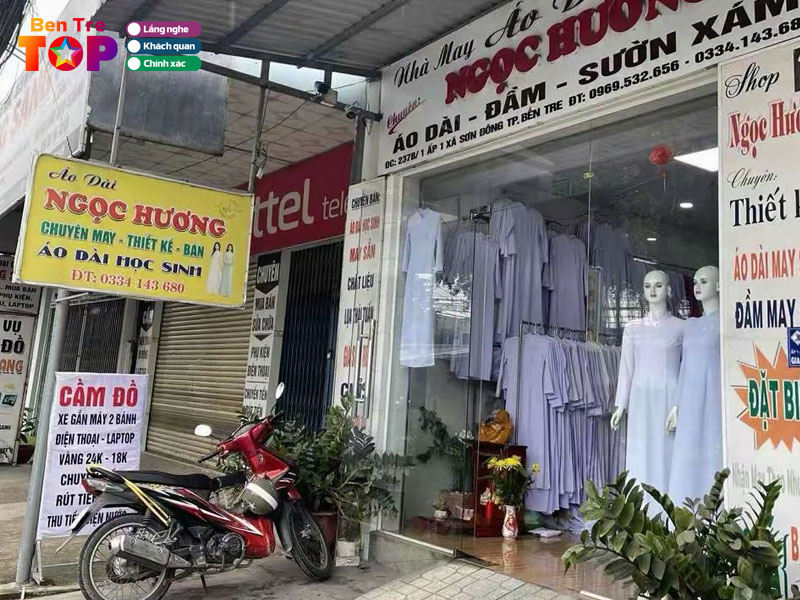 Ao-dai-ngoc-huong-bentretoplist