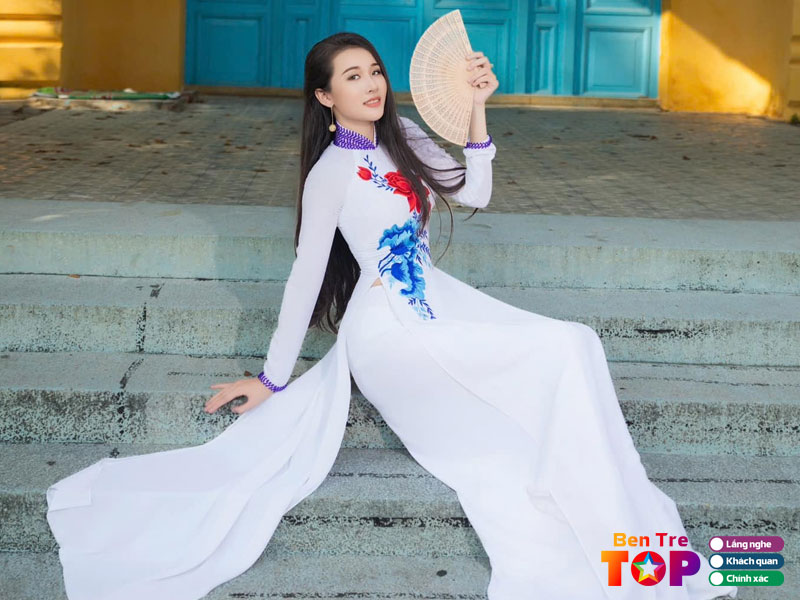 Ao-dai-nguyen-tuan-bentretoplist