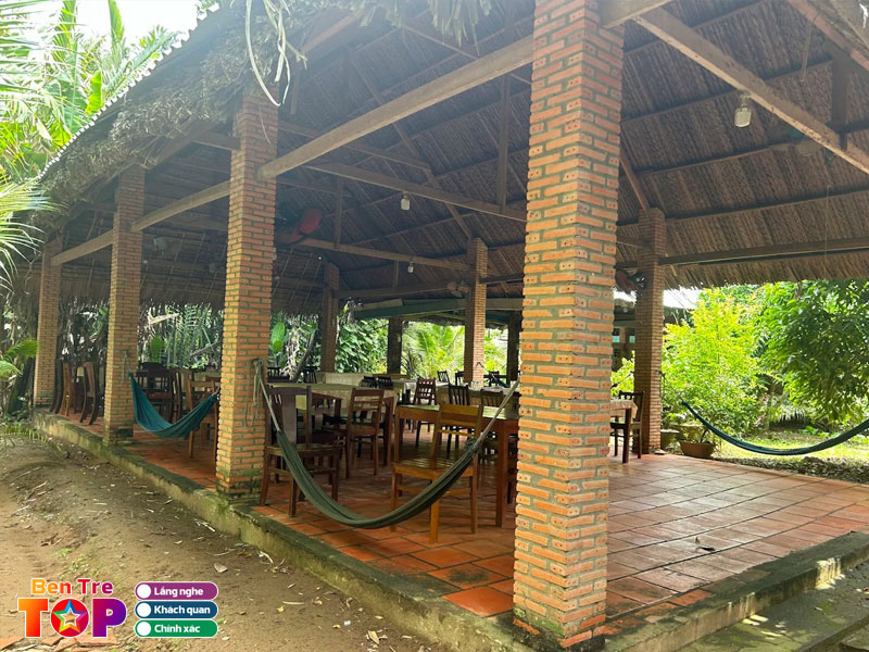 Nha-hang-sinh-thai-vuon-dau-an-khanh-bentretoplist