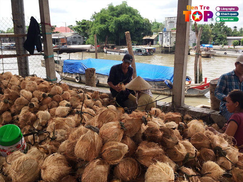 Trai-nghiem-hap-dan-tai-cho-noi-dua-bentretoplist