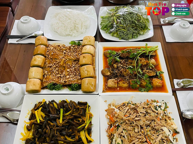 Am-thuc-chay-ta-on-bentretoplist