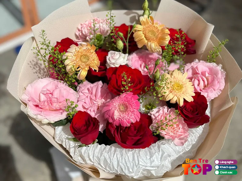 Cua-hang-hoa-tuoi-yen-vy-bentretoplist