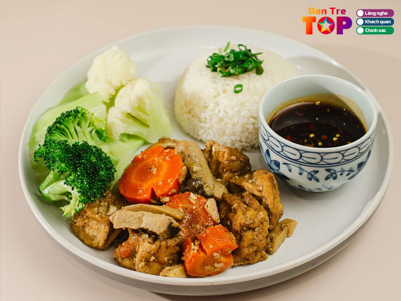 Quan-com-chay-sen-vang-bentretoplist