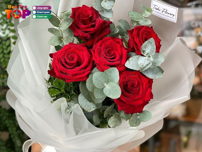 Toshi-flower-1-bentretoplist