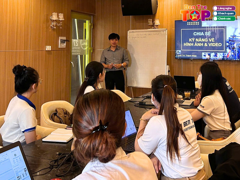 Cong-ty-truyen-thong-one-media-bentretoplist