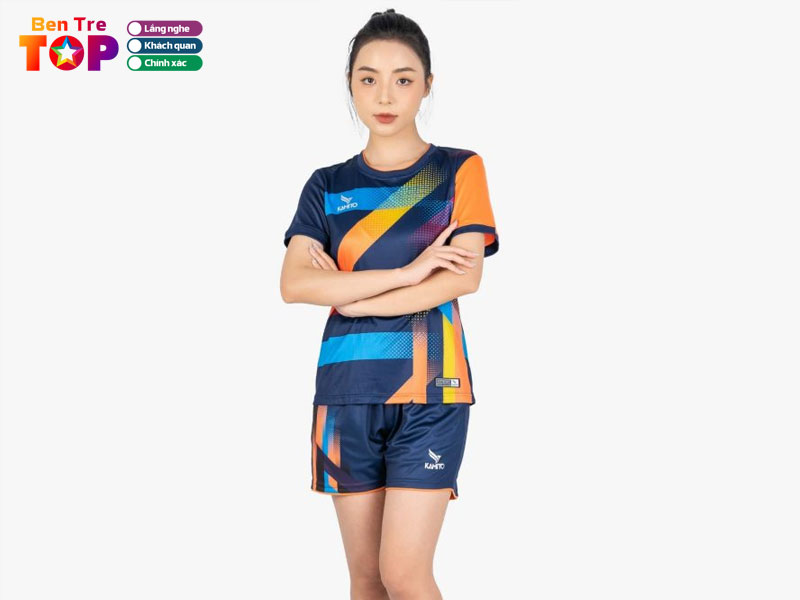 Nhung-luu-y-khi-mua-quan-ao-cau-long-tai-cac-cua-hang-bentretoplist