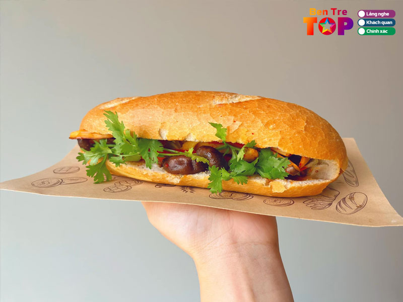 Banh-mi-chay-just-vegan-bentretoplist