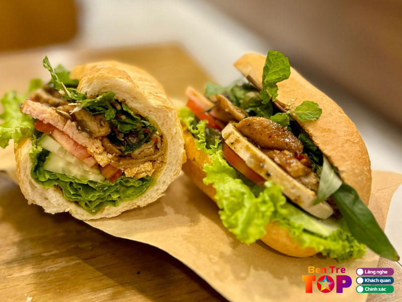 Banh-mi-chay-tam-nguyen-bentretoplist