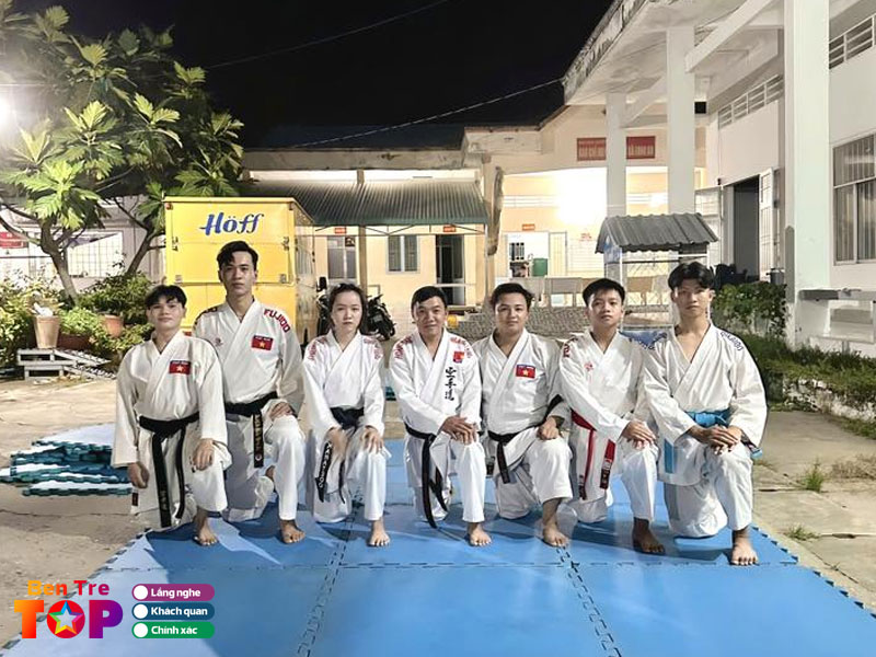 Cau-lac-bo-karate-tan-long-bentretoplist