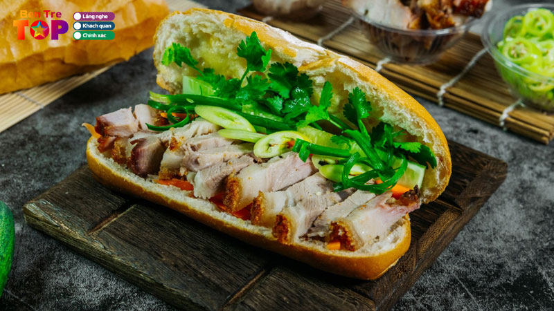 Diem-danh-5-quan-banh-mi-heo-quay-o-ben-tre-ngon-nuc-tieng-bentretoplist