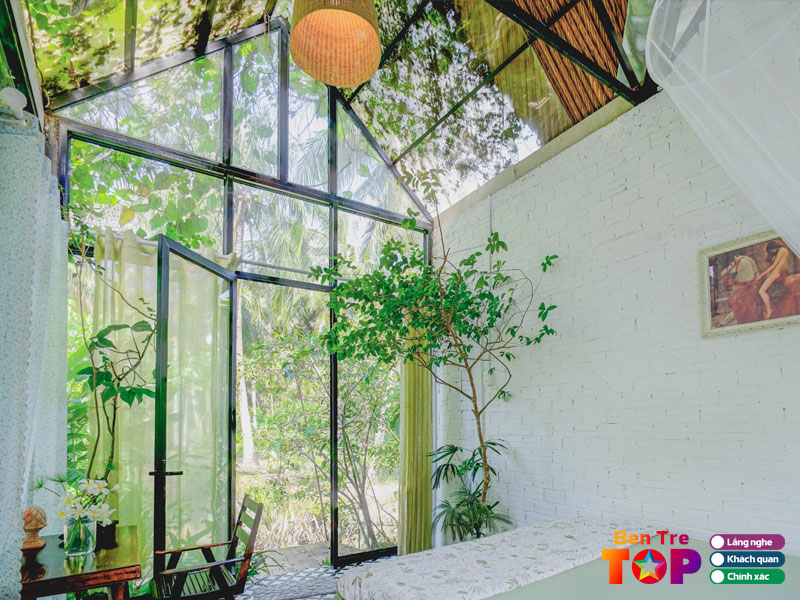 Mocay-farmstay-bentretoplist