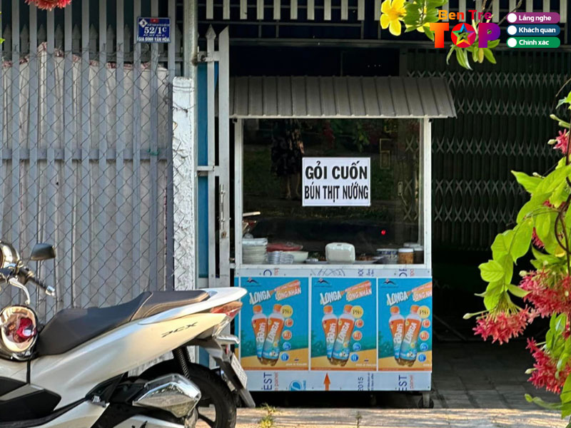 Bun-thit-nuong-goi-cuon-co-nam-ben-tre-bentretoplist