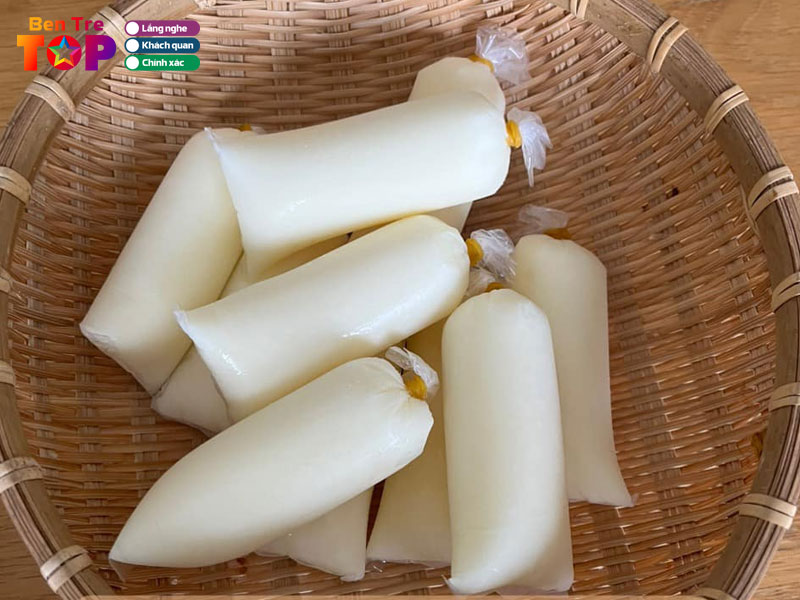 Kinh-nghiem-chon-mua-sua-chua-ngon-va-an-toan-bentretoplist