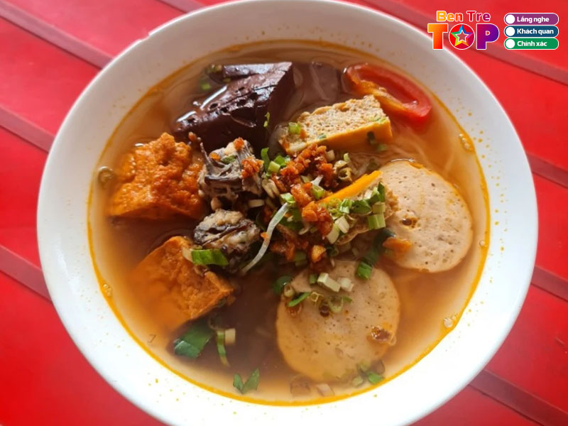 Bun-rieu-368-sieu-chat-luong-rieu-gach-cua-bentretoplist