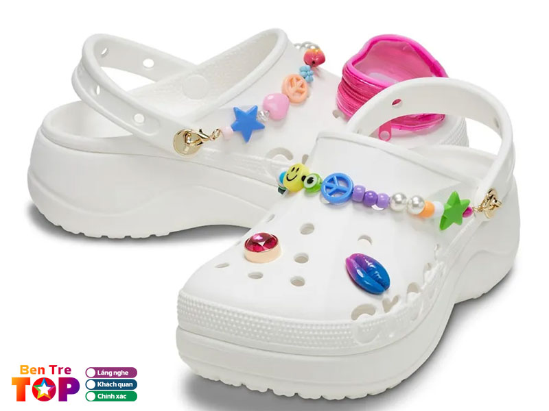 Cau-hoi-thuong-gap-ve-dep-crocs-tai-ben-tre-bentretoplist