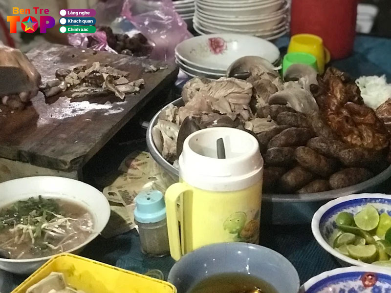 Chao-long-di-na-mang-huong-vi-truyen-thong-bentretoplist