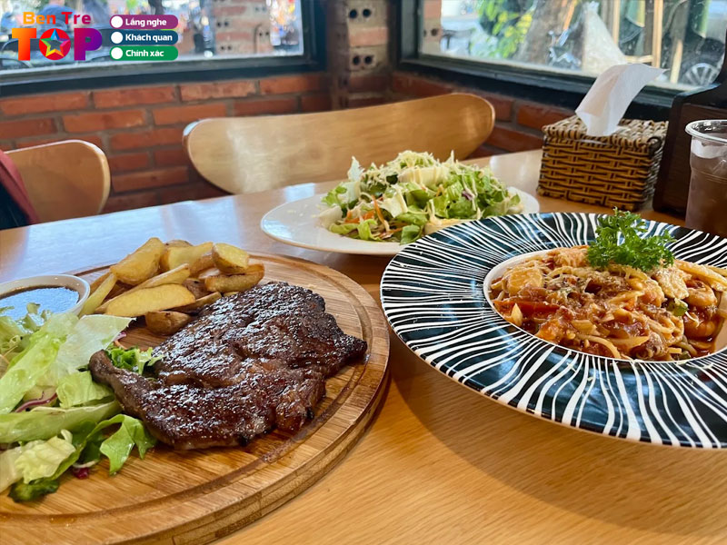 Cocomint-ben-tre-chuyen-dong-steak-nhap-khau-thuong-hang-bentretoplist