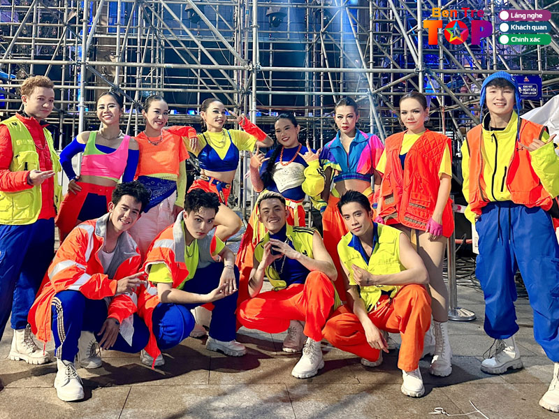 Huong-dan-lua-chon-dia-chi-cho-thue-trang-phuc-bieu-dien-uy-tin-bentretoplist