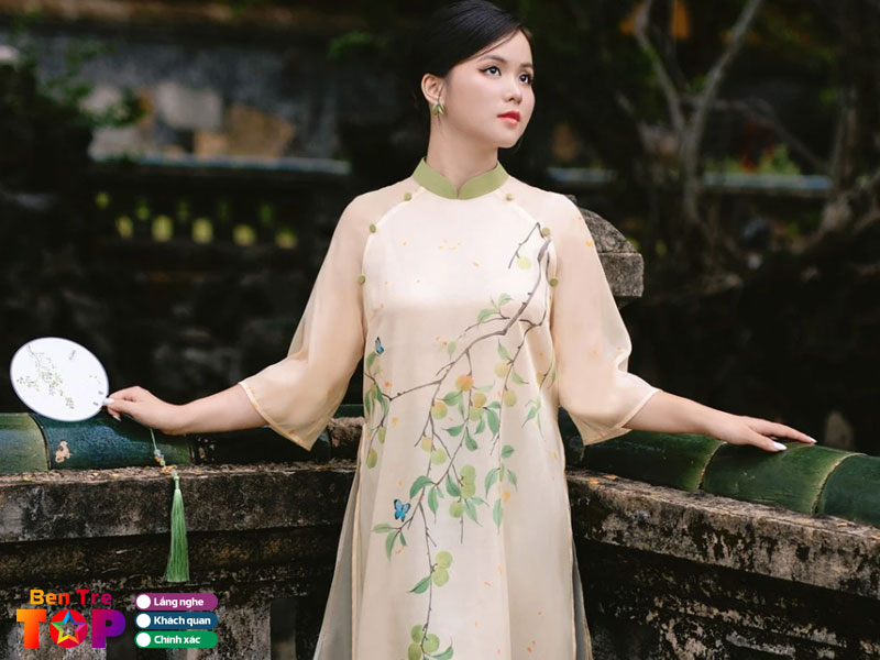 Huong-dan-lua-chon-va-meo-trai-nghiem-tu-dan-ban-dia-bentretoplist