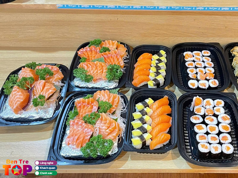Koi-sushi-khong-gian-am-thuc-nhat-ban-tinh-te-bentretoplist