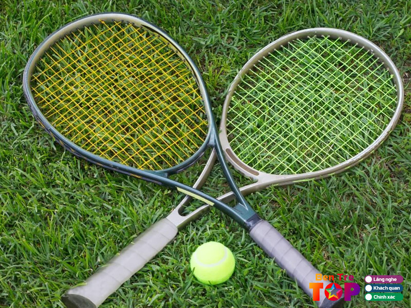 Luu-y-khi-chon-mua-vot-tennis-bentretoplist