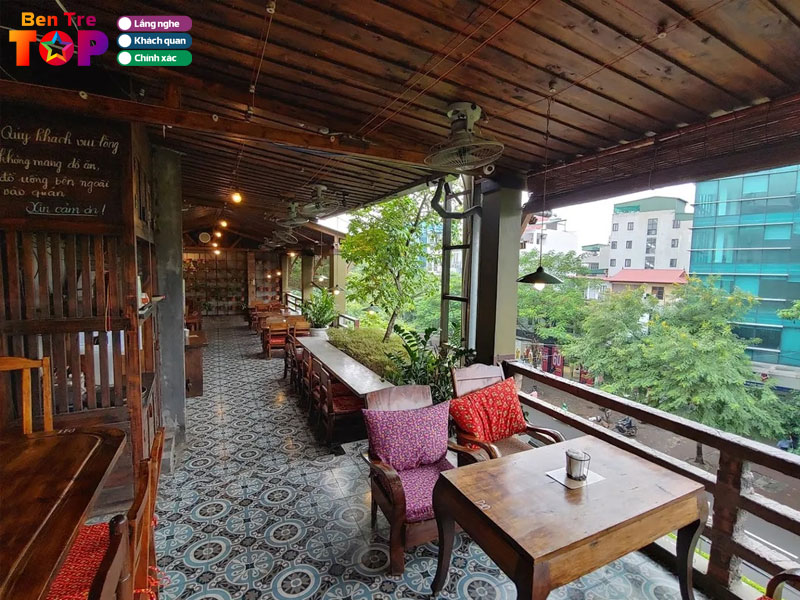 Meo-lua-chon-quan-cafe-hen-ho-lang-man-tu-dan-dia-phuong-bentretoplist