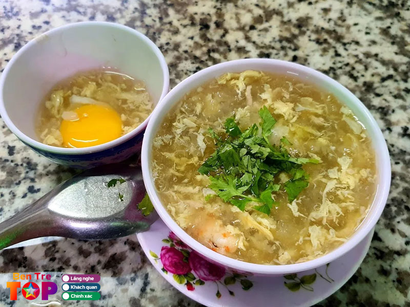 Quan-an-dong-thanh-loi-bentretoplist