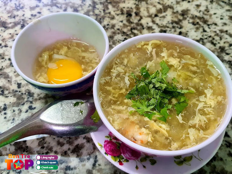 Quan-an-dong-thanh-loi-bentretoplist