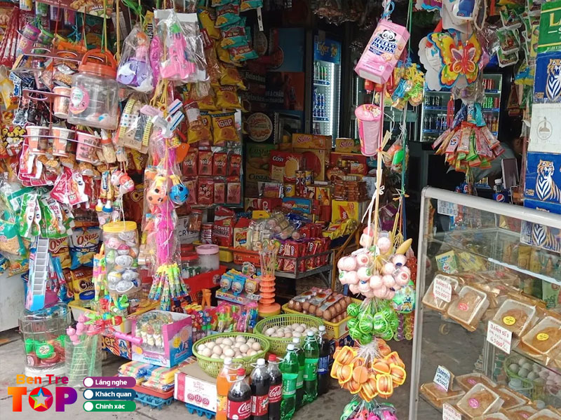 Tap-hoa-7-tam-cung-cap-day-du-nhu-yeu-pham-bentretoplist