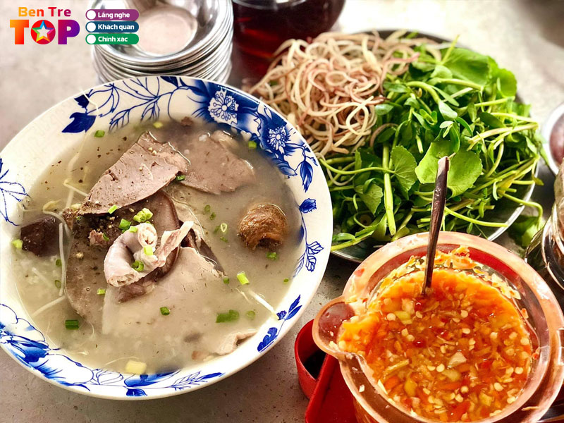 Tieu-chi-cot-loi-va-phuong-phap-luan-danh-gia-cua-bentretoplist-1