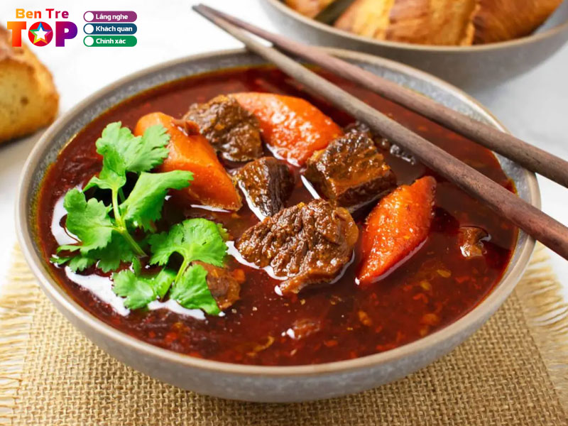 Tieu-chi-cot-loi-va-phuong-phap-luan-danh-gia-cua-bentretoplist-1