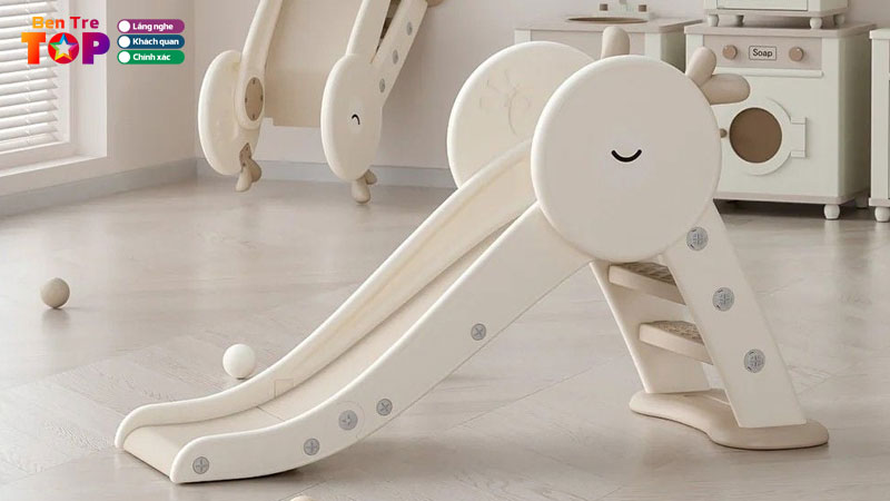 Top-5-dia-chi-ban-cau-truot-cho-be-o-ben-tre-re-dep-chat-luong-bentretoplist