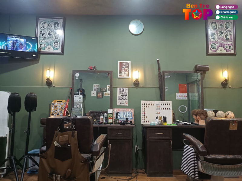 Trieu-nguyen-barbershop-chuyen-undercut-va-pompadour-bentretoplist