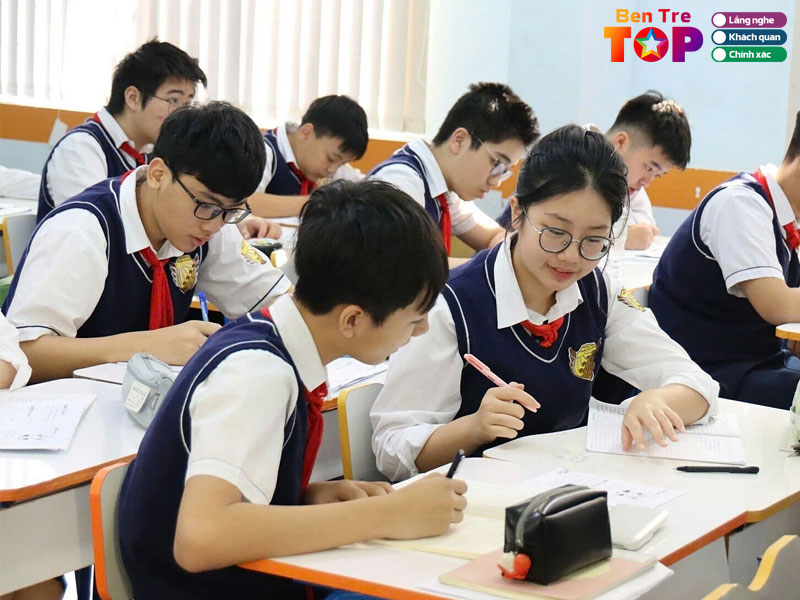 Truong-thcs-nhuan-phu-tan-giao-duc-toan-dien-bentretoplist