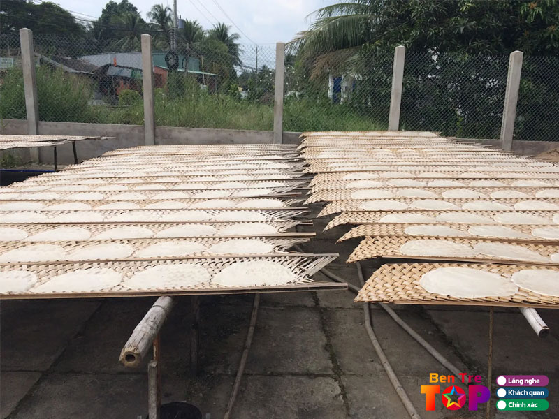 Lang-nghe-banh-trang-my-long-bentretoplist