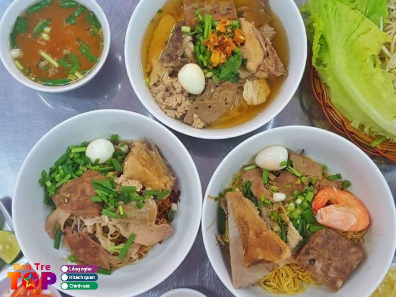 Nhung-luu-y-khi-chon-quan-hu-tieu-pate-chat-luong-bentretoplist