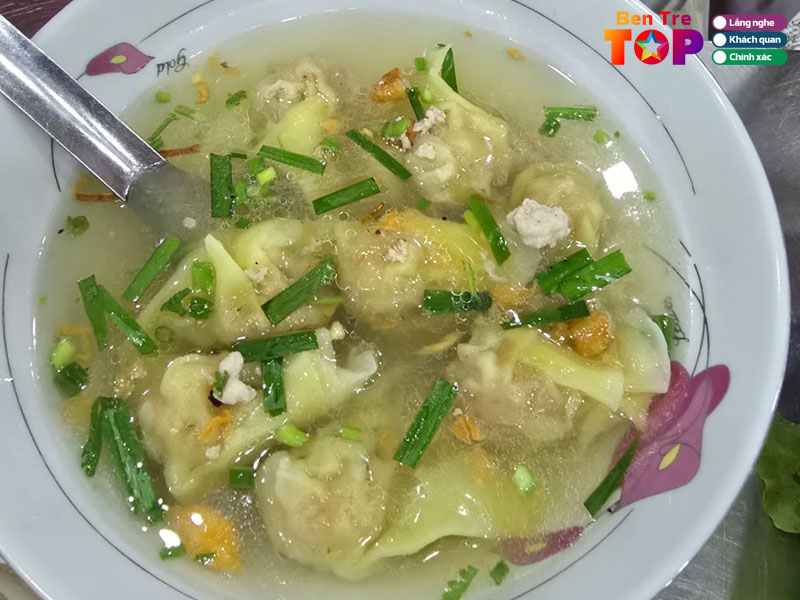 Hu-tieu-hai-san-ben-tre-bentretoplist
